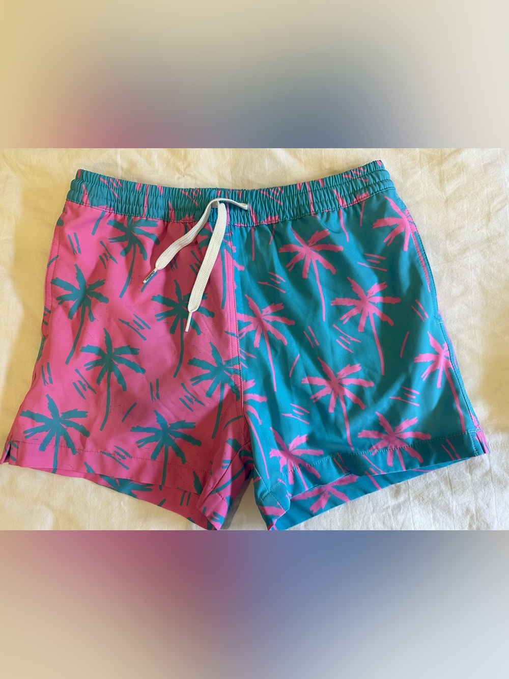 Chubbies Youth Boys Medium 10/12 The Prince of Prints Split Lined Swim Trunks